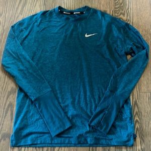 Nike Women’s Long Sleeve